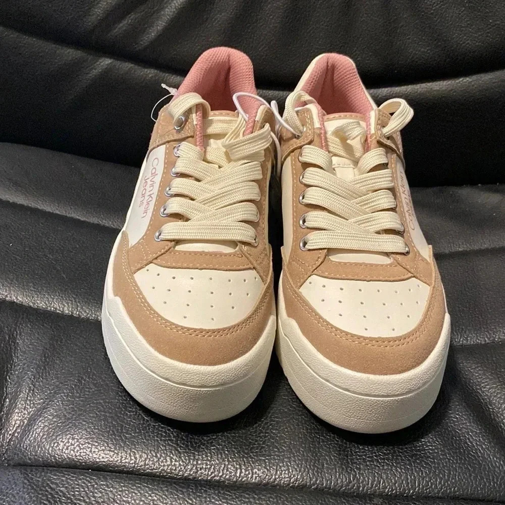 Brand New Calvin Klein Jeans Classic Sneakers Womens Cupsole Sneaker - Size 6M - Picture 4 of 7